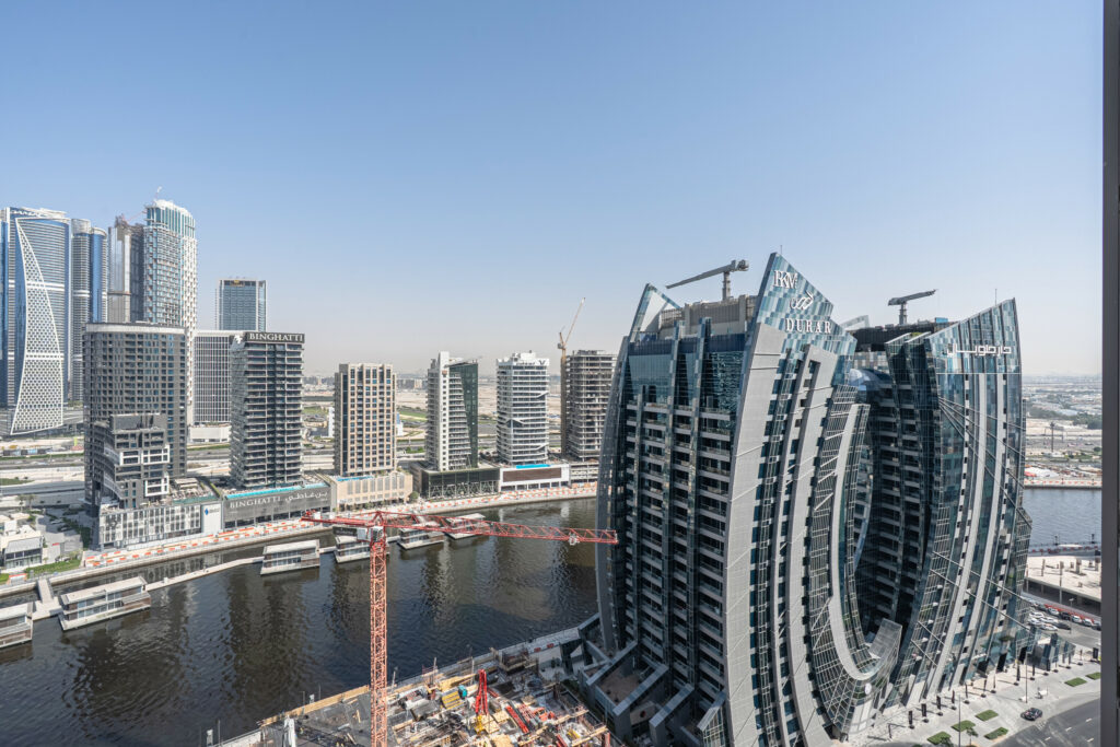 Picturesque Canal View | Cosy 1BR | Charming