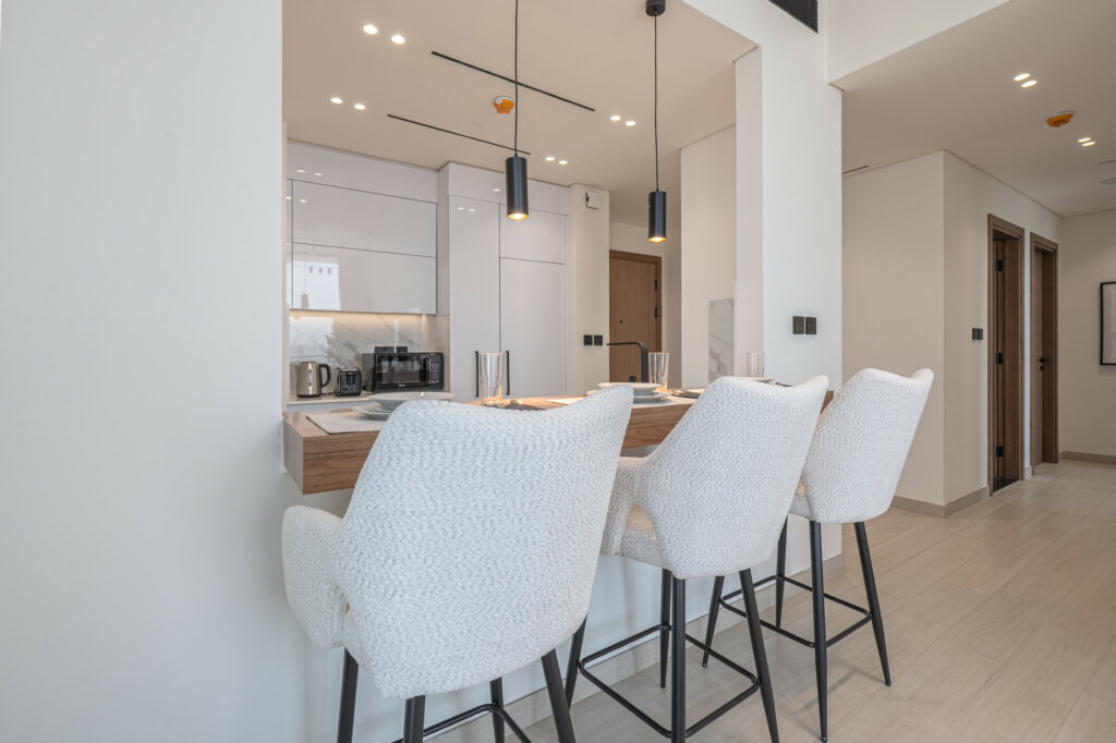 Panoramic Skyline View | Private Pool | Deluxe