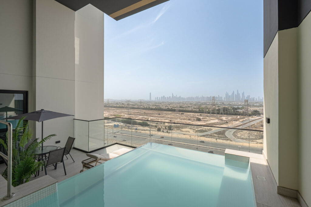 Panoramic Skyline View | Private Pool | Deluxe