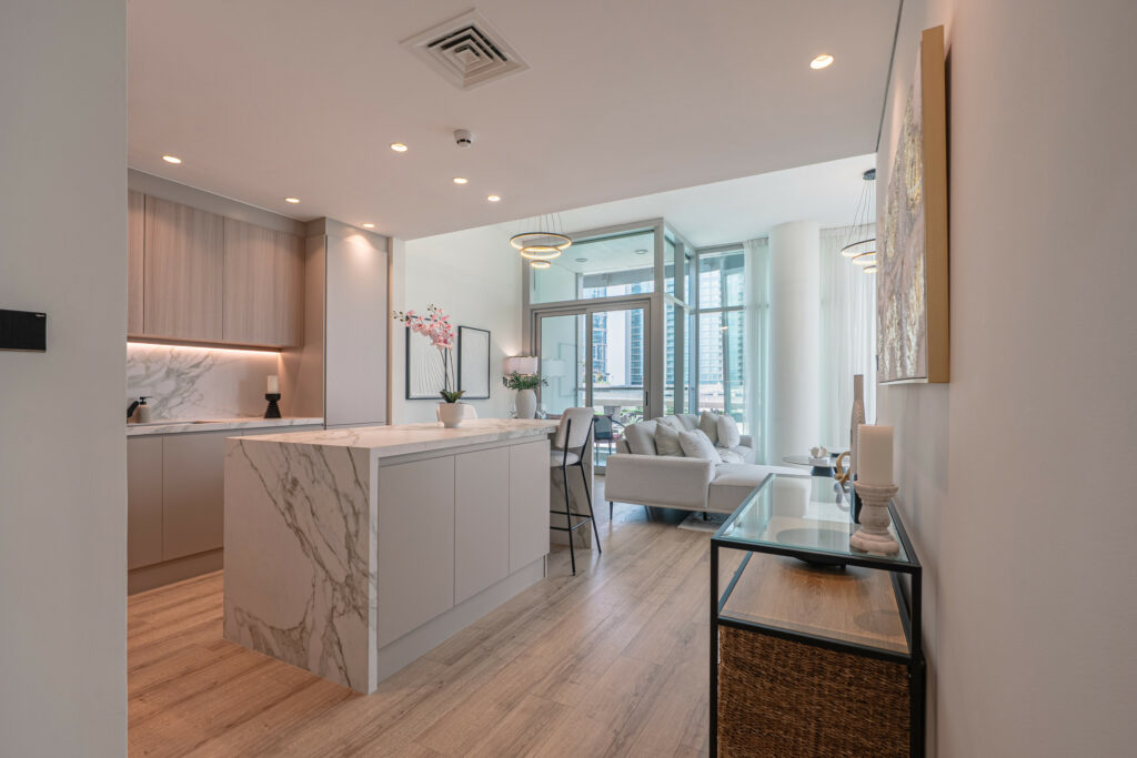 Upgraded | Scenic Marina View | Delightful