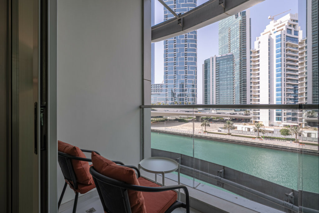 Upgraded | Scenic Marina View | Delightful