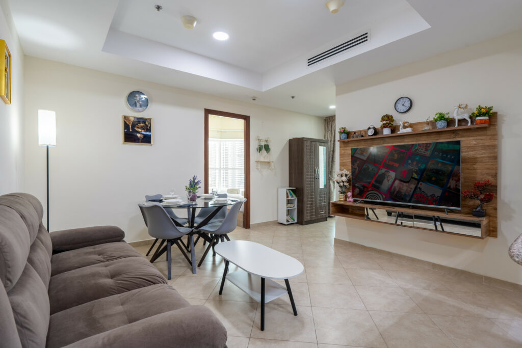 Near Lake | Beautiful Community | Fully Equipped