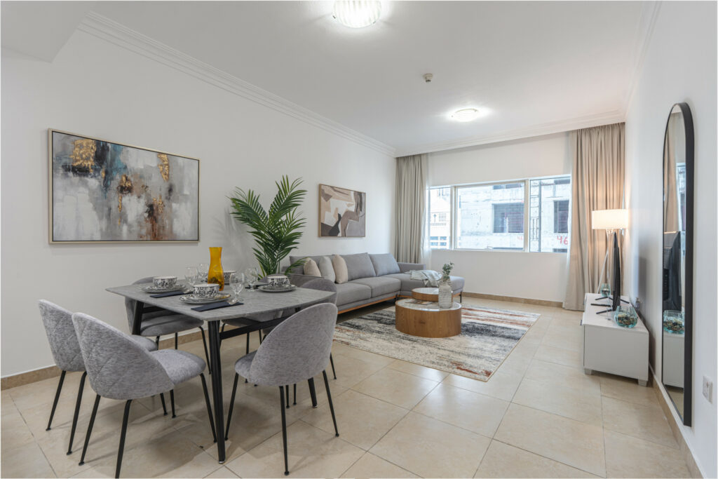 Spacious 1BR | Central | Near Marina Walk