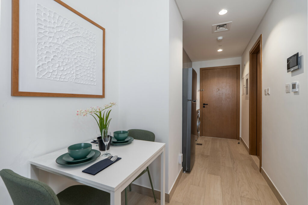 Cosy Studio with Pool View | Your Poolside Escape