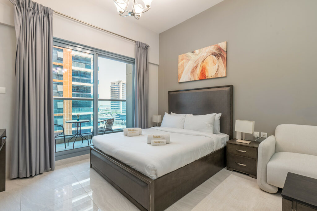 Spacious Studio | Business Hub | Cozy