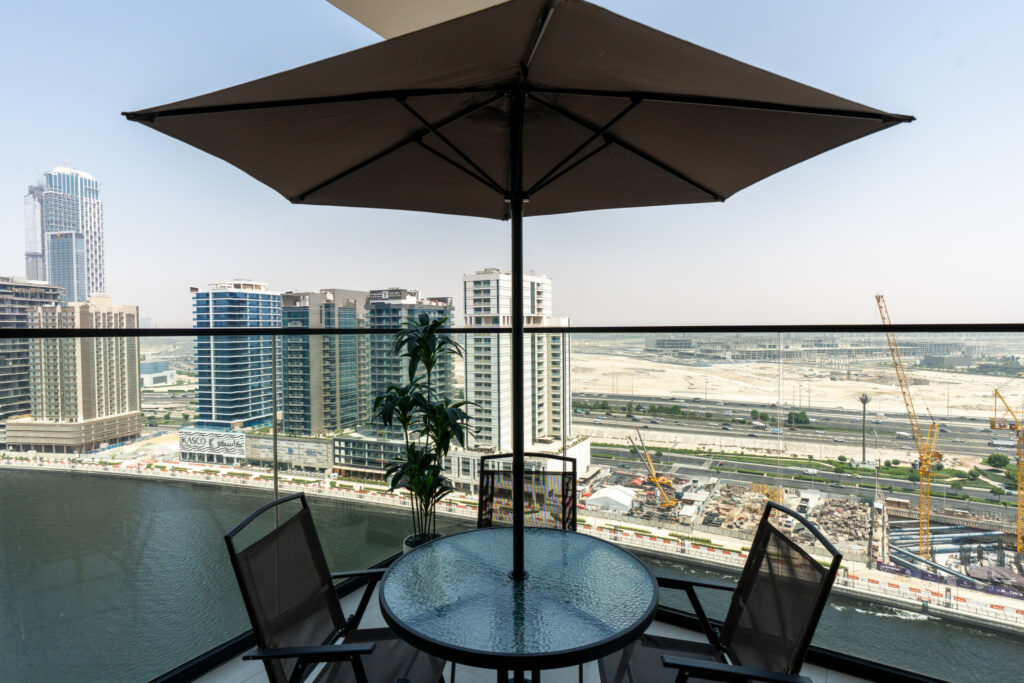 Private Jacuzzi | Beautiful Canal View | Brand New