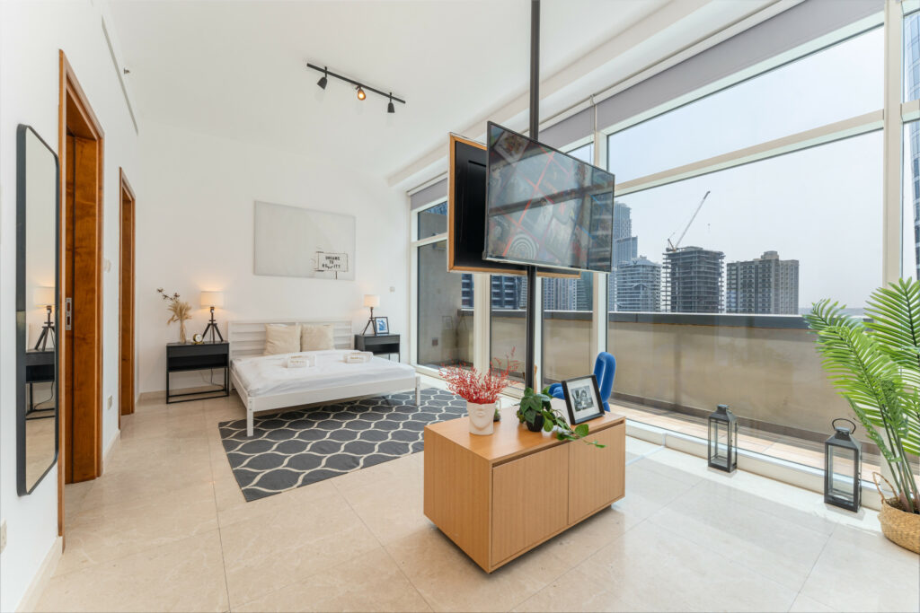 Spacious Studio | Business Hub | Sleeps 3