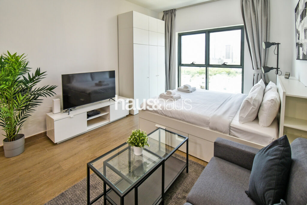 Cosy Studio | Multiple Units Available | JVC