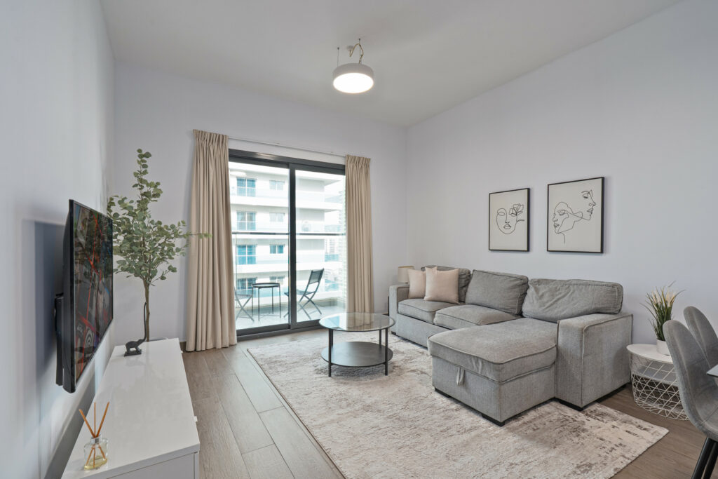 Spacious | Well Connected Neighbourhood | Homey