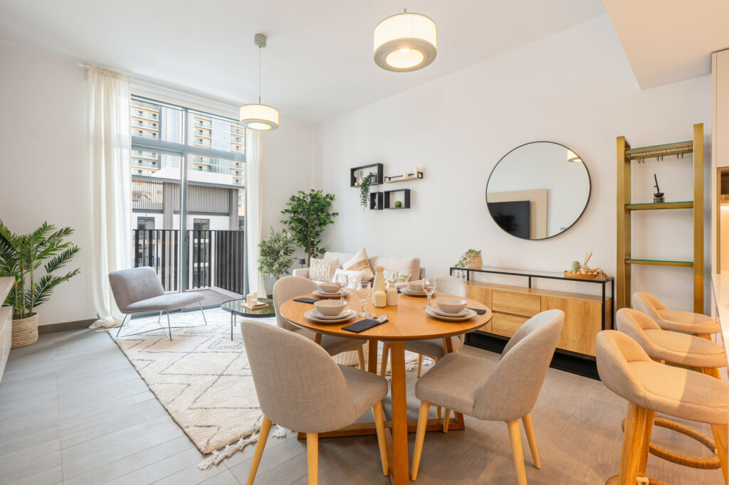 Brand New Building | Pool View | Close to Park