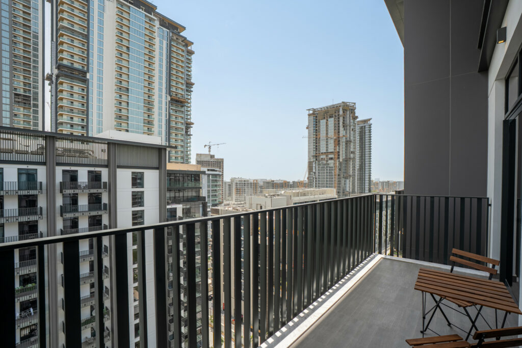 Brand New Building | Pool View | Close to Park