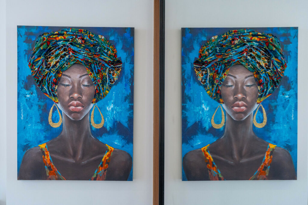 Brand New Studio | Private Jacuzzi | Central