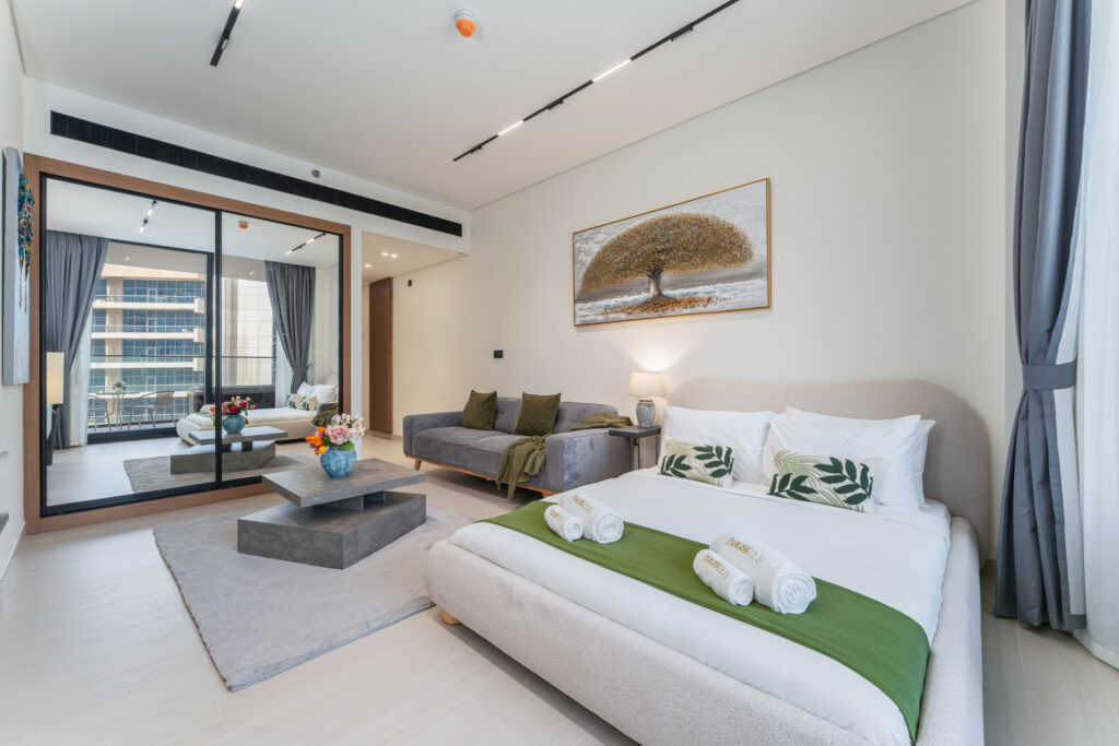 Brand New Studio | Private Jacuzzi | Central