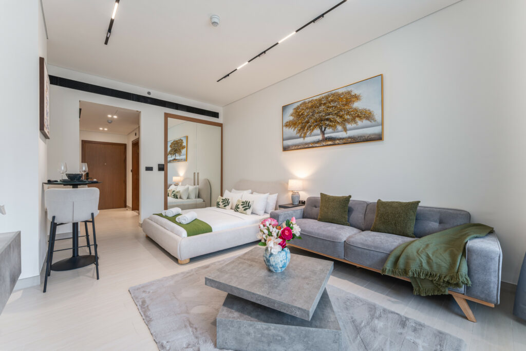 Urban Escape | Private Jacuzzi | Multiple Units