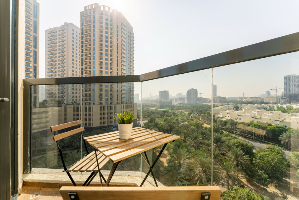 Vibrant Studio | Great Amenities | Modern