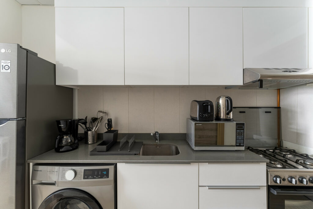 Spacious Balcony with Charming Park View | Cosy