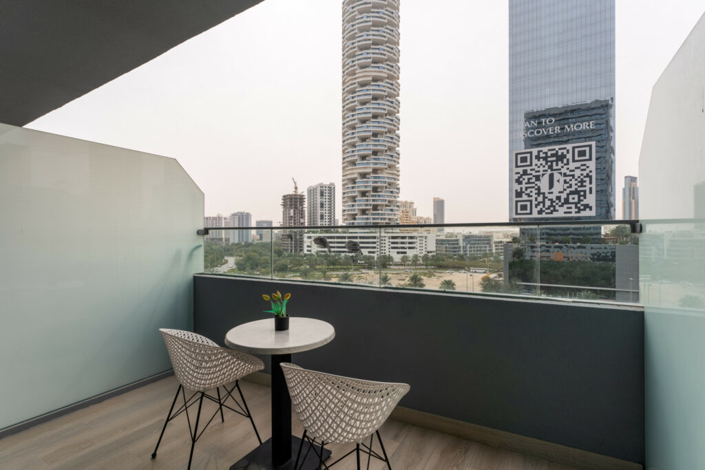 Spacious Balcony with Charming Park View | Cosy