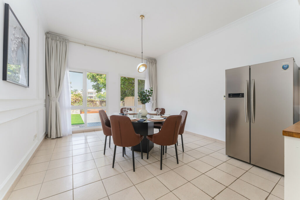 Ideal for Families | Lake View | Very Spacious