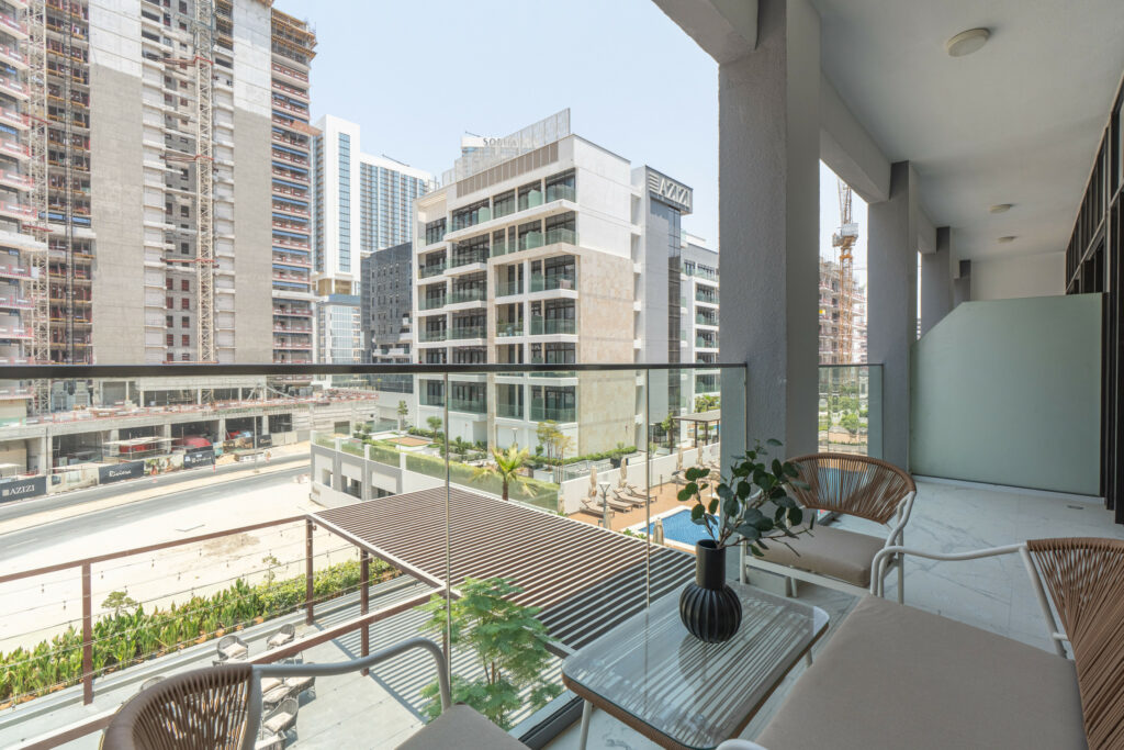 Stylish 1-Bedroom | Pool View | Newly Furnished