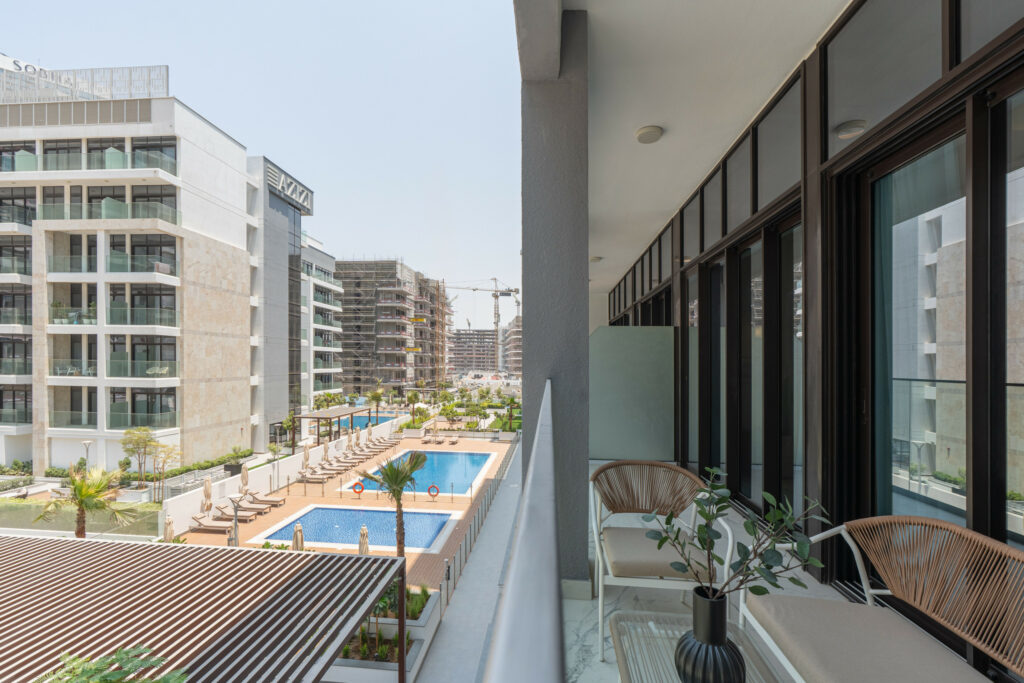 Stylish 1-Bedroom | Pool View | Newly Furnished