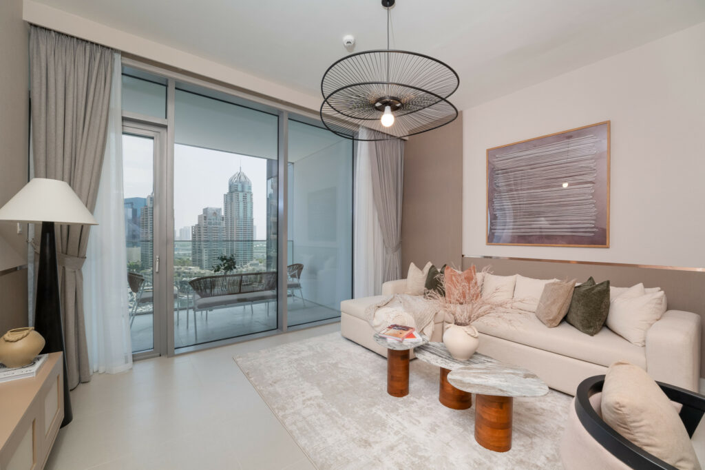 New Luxury Stay | Charming Marina and Pool Views