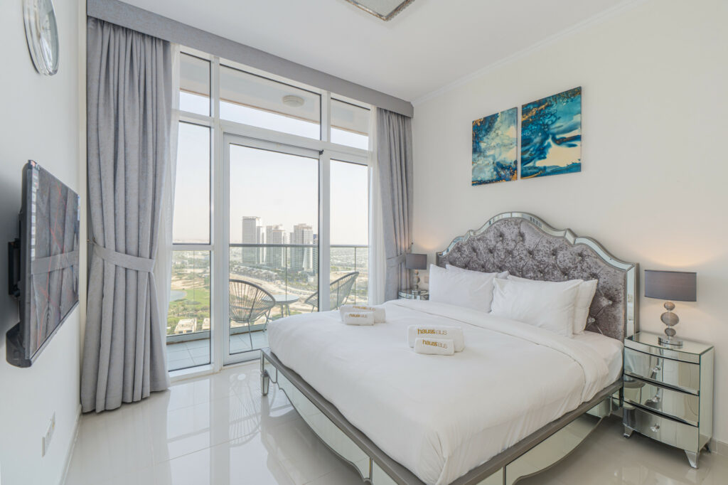 Golf Course and Skyline Views | High Floor 2BR