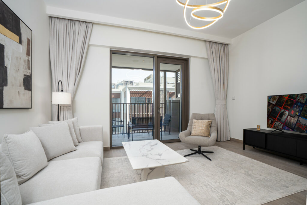 Creek Beach Living | Bright and Contemporary 2BR