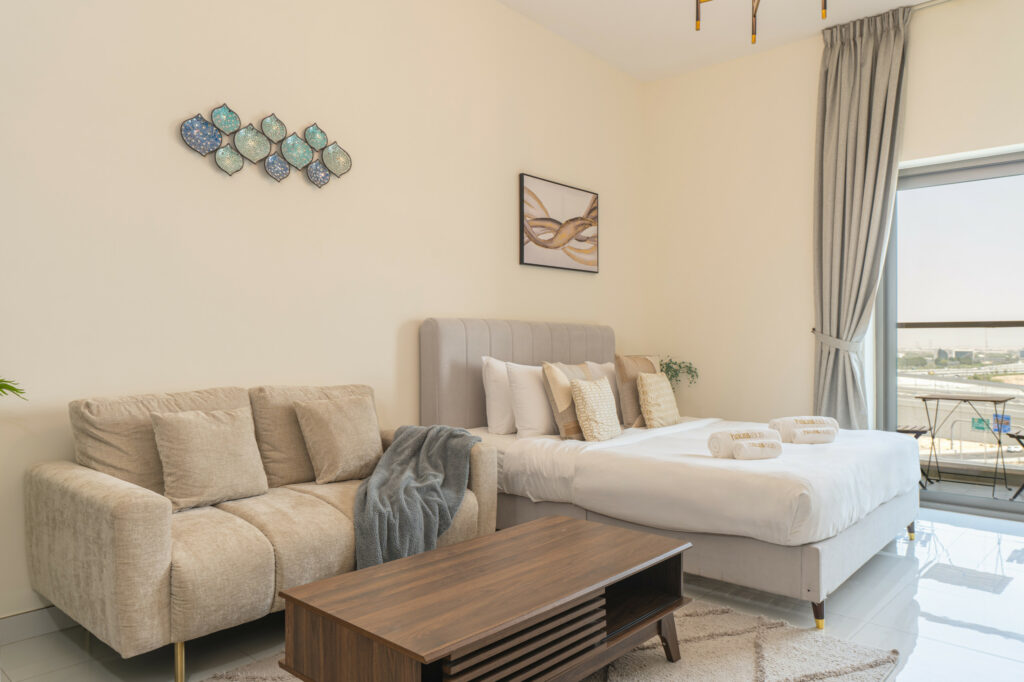 Peaceful Living | Connected to Wavez Avenue Mall