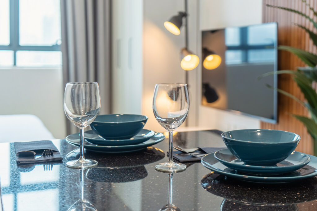 Contemporary | Fully Equipped | Spacious