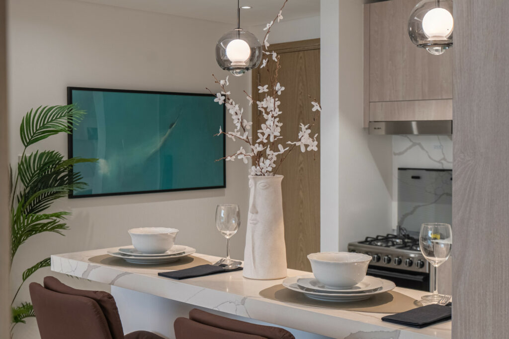 New Studio | Few Steps to Circle Mall | Pool View