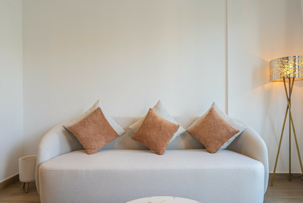 Modern & Bright | Great Facilities | Near Park