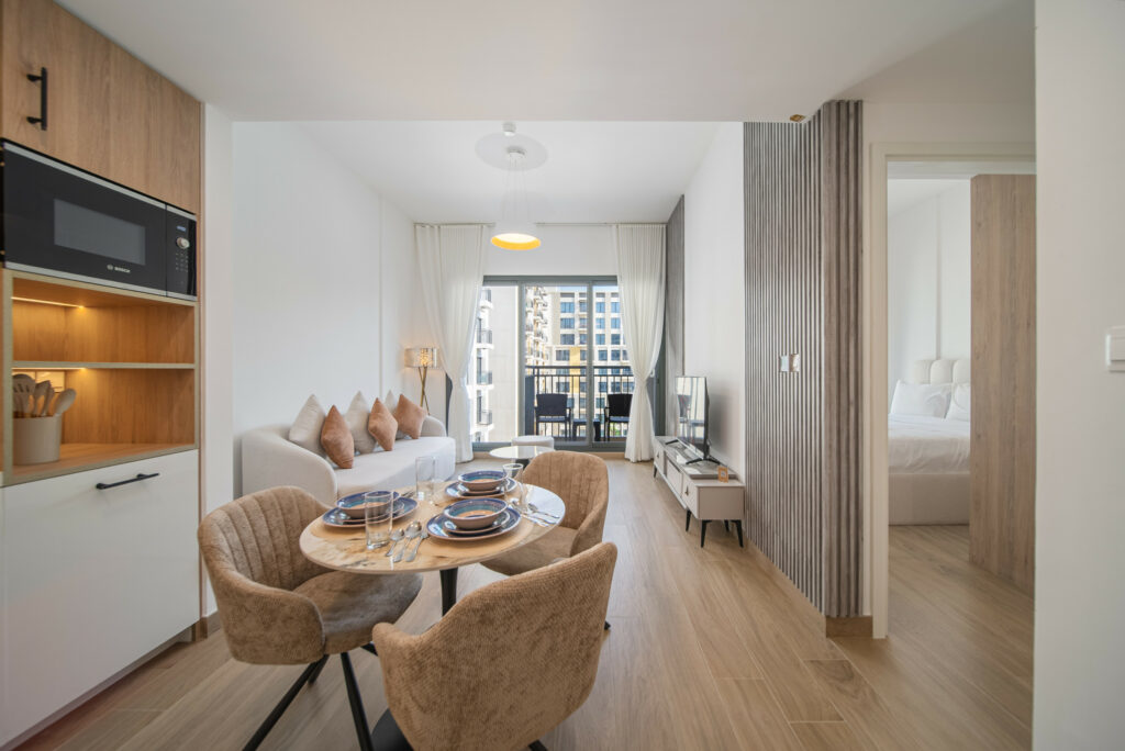 Modern & Bright | Great Facilities | Near Park