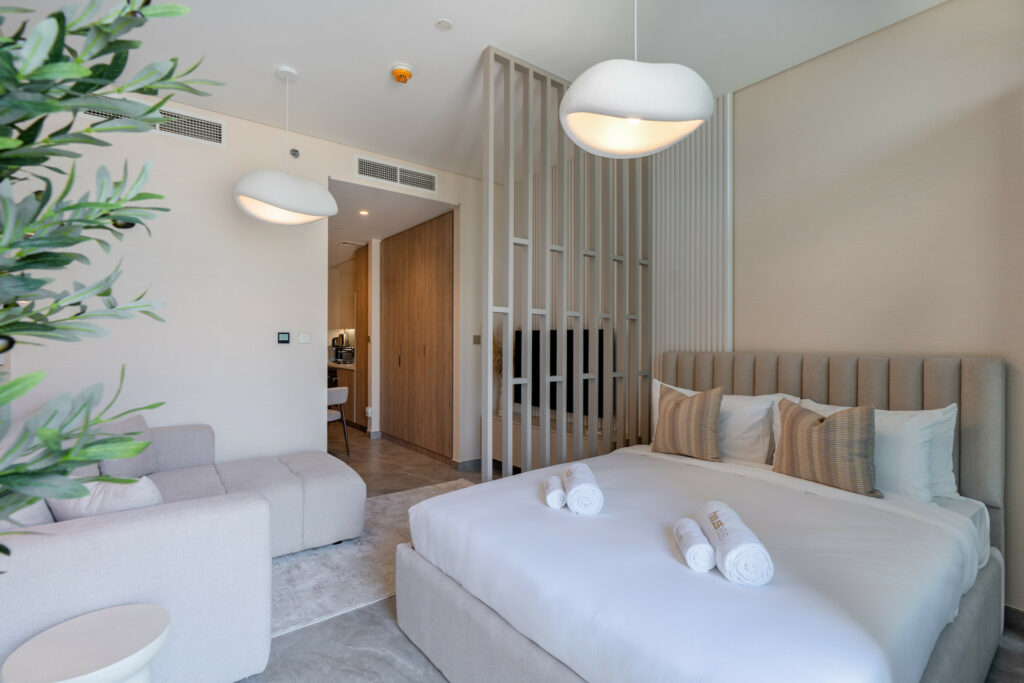 Modern Studio | Canal Promenade | Prime Location