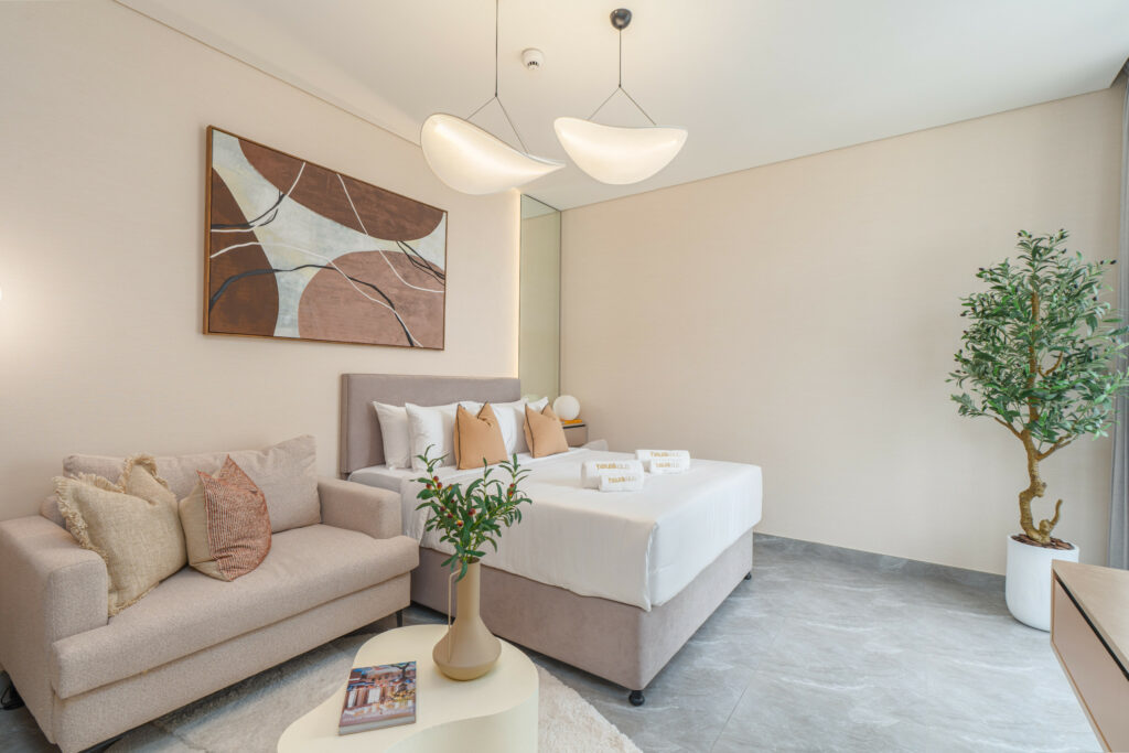 Charming Canal View | Stylish Brand-New Studio