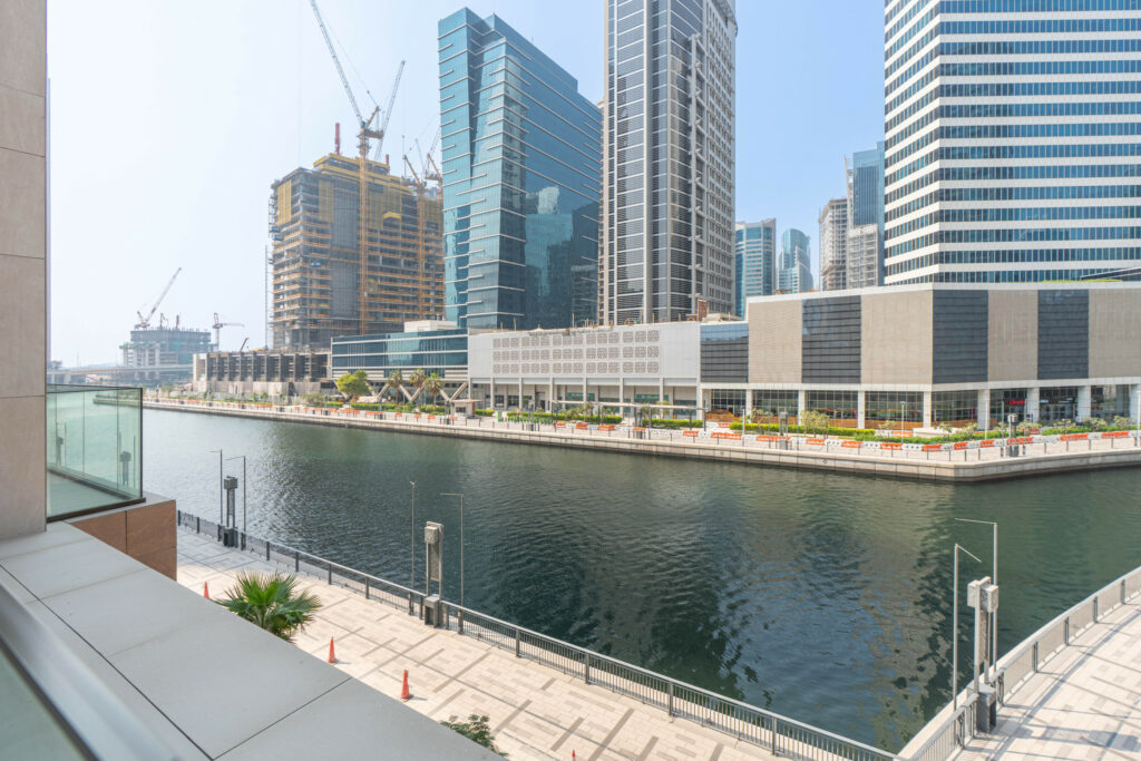 Luxurious 2BR | Canal Views | Spacious Balcony