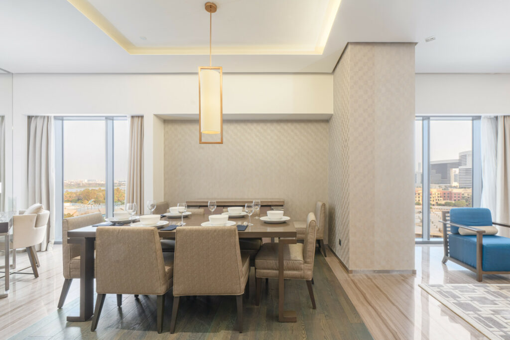 Close to Creek Park | Spacious | Hotel Facilities