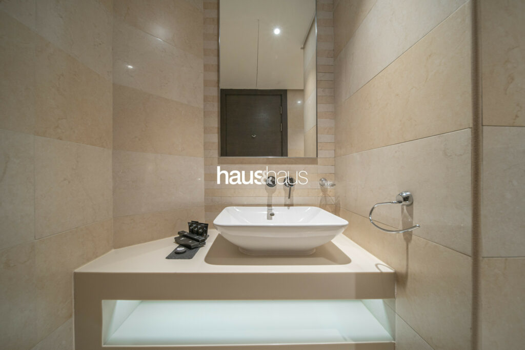 Near Creek Park | Multiple Unit | Hotel Facilities