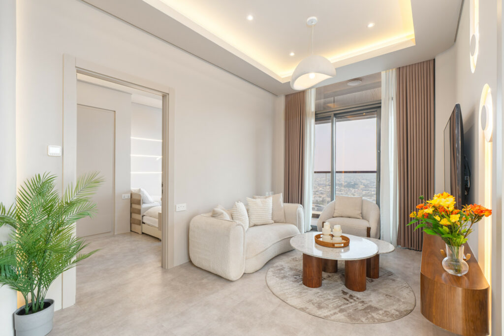 Contemporary | Upgraded | Stunning Skyline Views