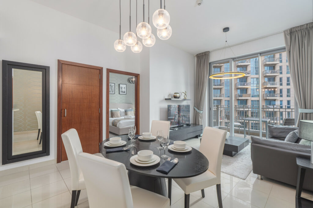 High-Floor Living | Pool View | Steps from Burj Khalifa