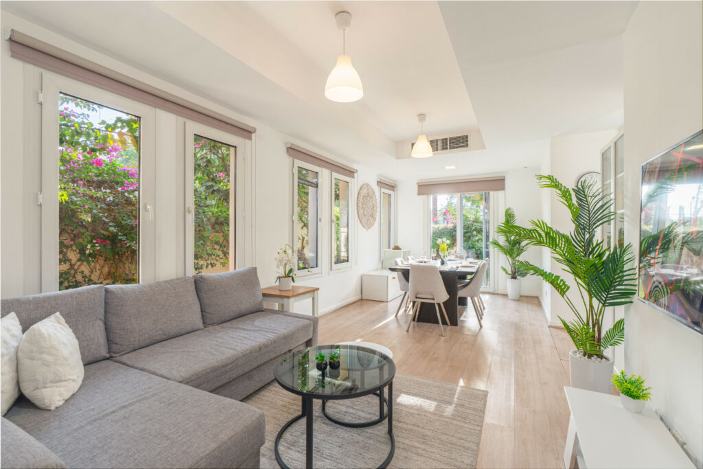 Park View | Peaceful Setting | Private Garden