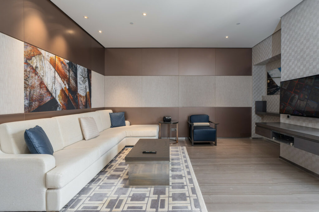 Modern Comfort | Creekside Living | Prime City Access