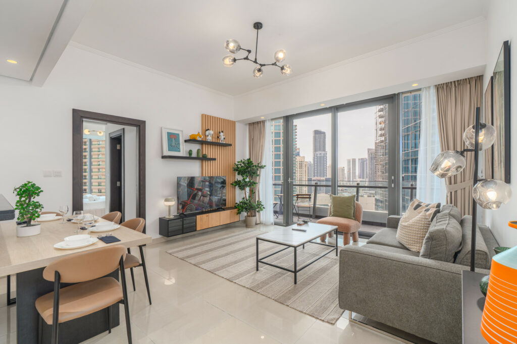 Contemporary 1BR | Sleeps 4 | Central