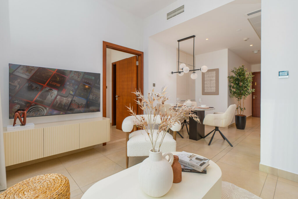 Newly Furnished 1BR | Pool View | High Floor