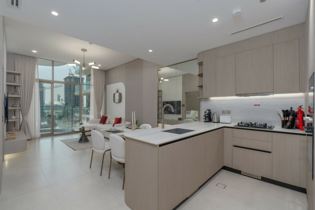 Brand New | Lovely Pool View | Smart Home