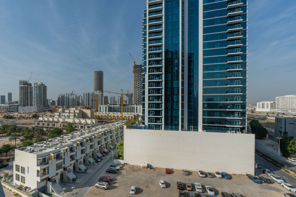 Newly Furnished | Contemporary Design | 1BR